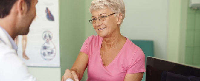 How to Help a Senior Maximize Their Doctor’s Appointment